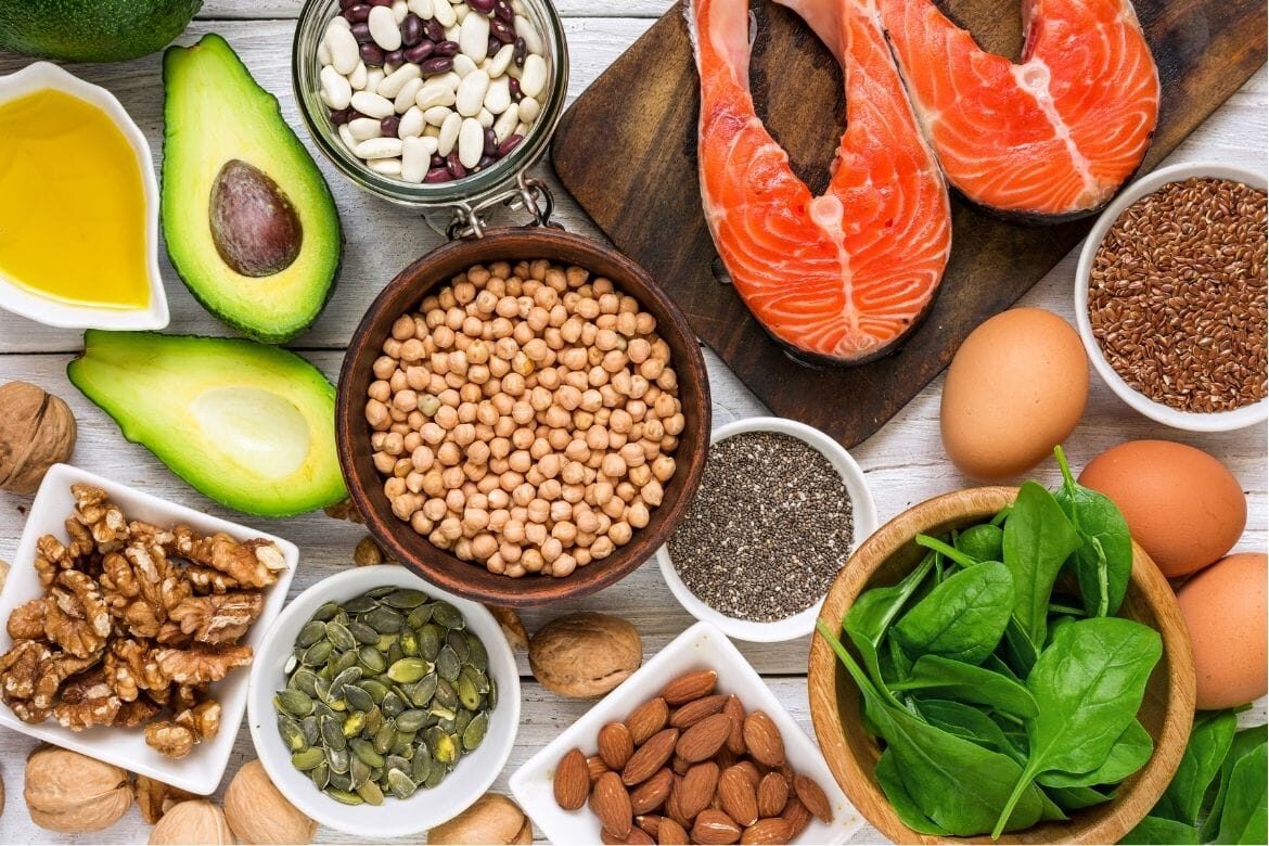 Alimentos frescos variados